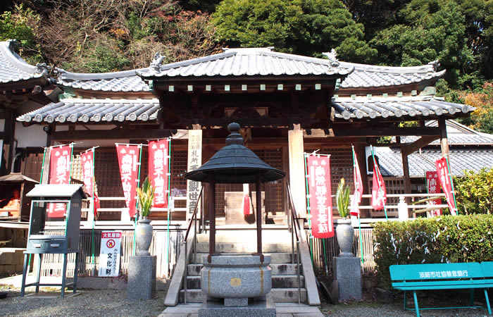 淡路島にある東山寺の本堂