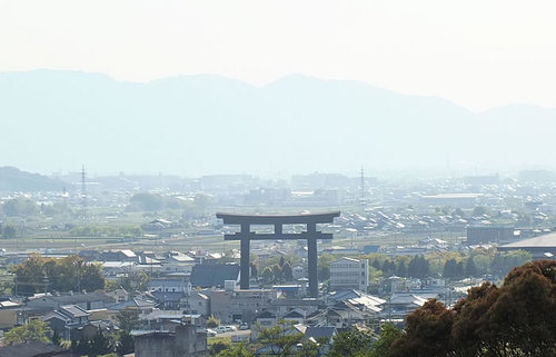 奈良・三輪山の麓、大神神社と纏向遺跡へ！国の始まりの地と言われるパワースポットを巡る旅