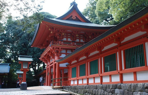 氷川神社、大宮の地名の由来にもなった武蔵国一宮で祭神の謎に触れてみる歴史旅