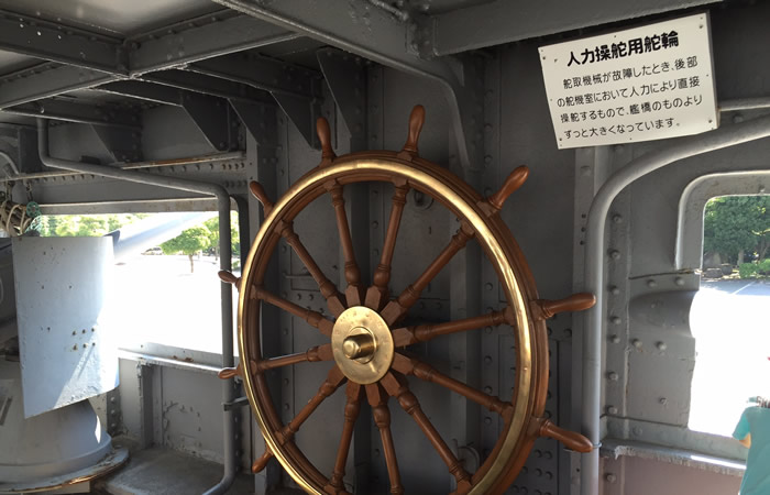 記念艦「三笠」の操舵用の舵
