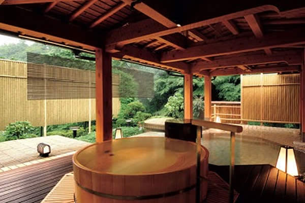 ホテル南風荘の温泉例