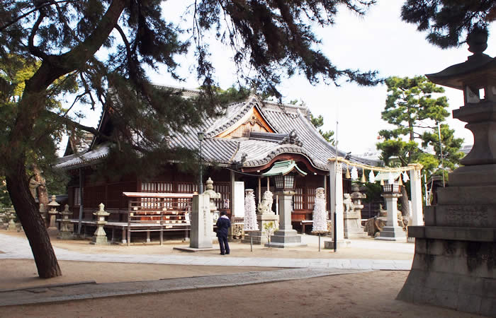 高砂神社の境内