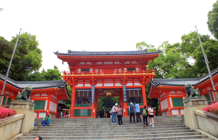 八坂神社の重要文化財「西楼門」